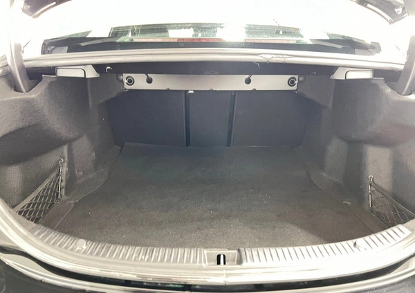 Mercedes-Benz Klasa C cena 109900 przebieg: 132530, rok produkcji 2019 z Poznań małe 211